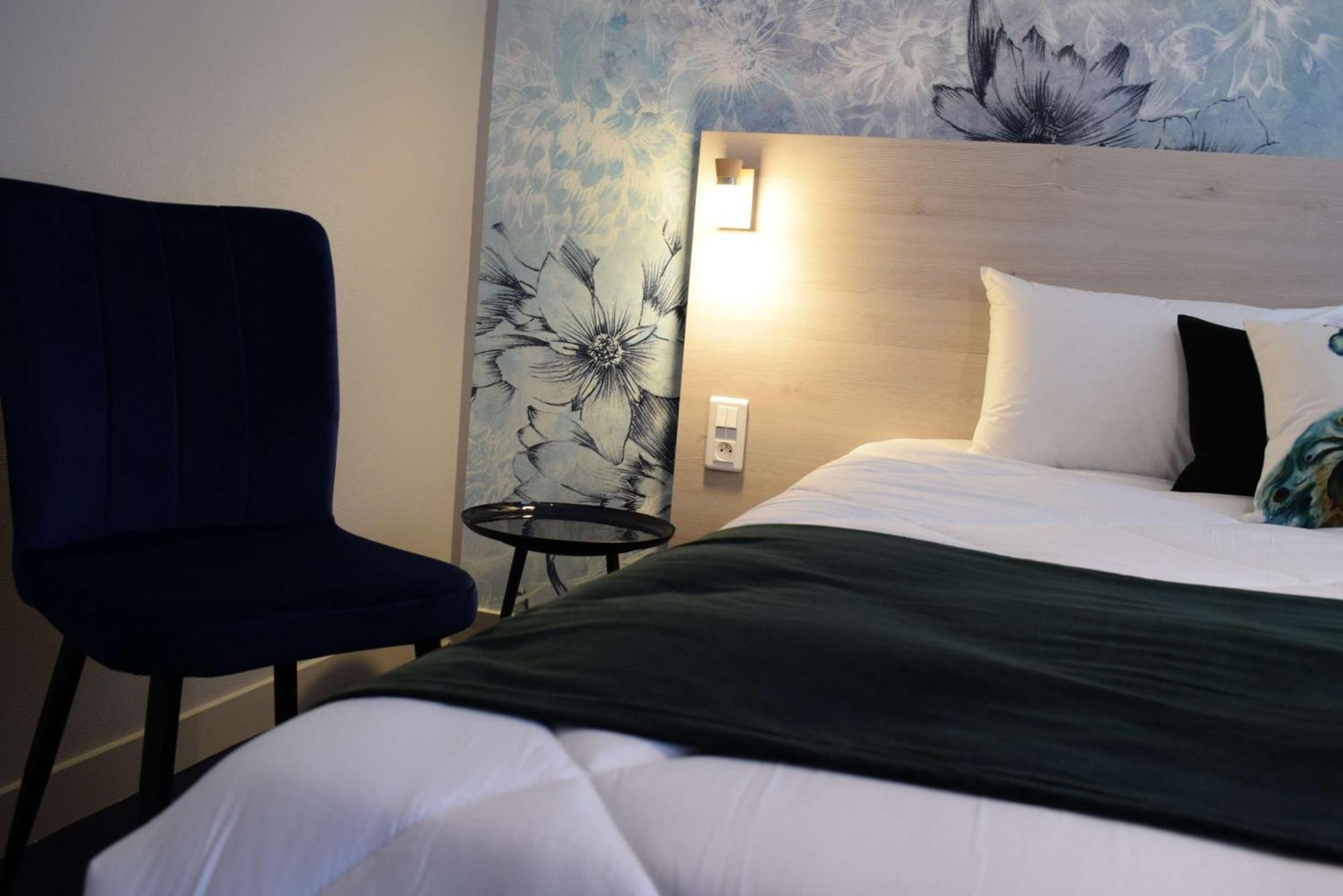 Brit Hotel Au Pays De Vitre Étrelles Eksteriør billede